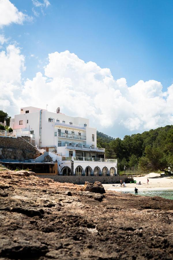 Hostal La Cigueena Portinatx Buitenkant foto